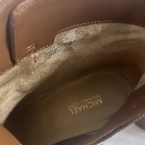 Michael Kors Aldridge Ankle Bootie Block Heel Camel Color size 7.5 - Picture 12 of 16